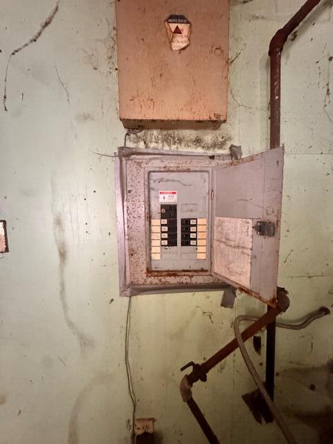 Listing Image 10