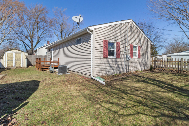 Listing Image 17