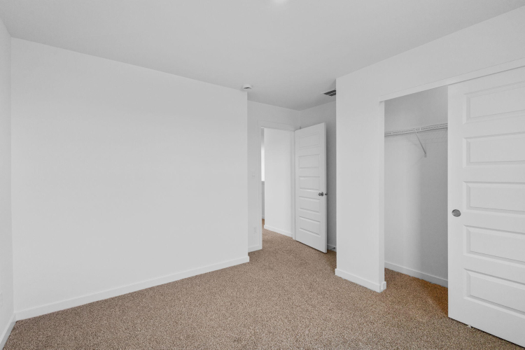 Listing Image 53