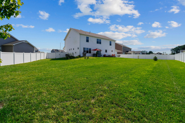 Listing Image 27