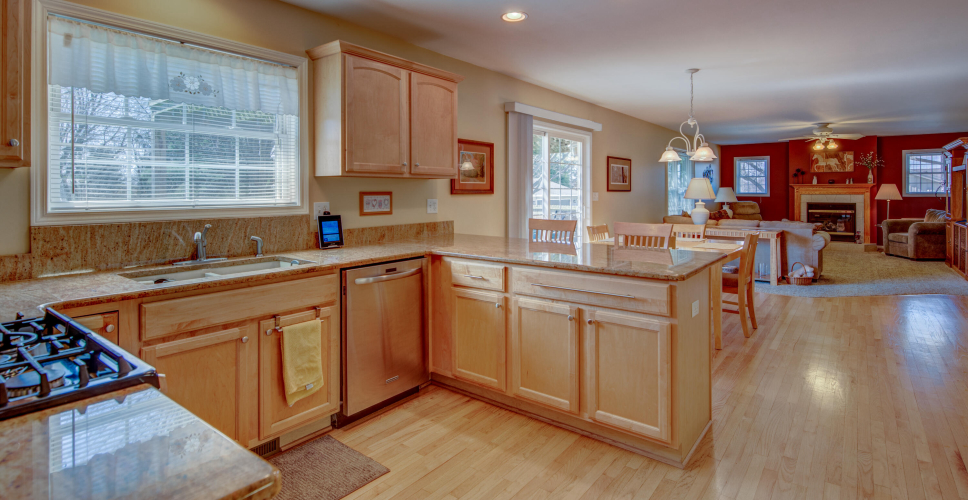 Listing Image 19