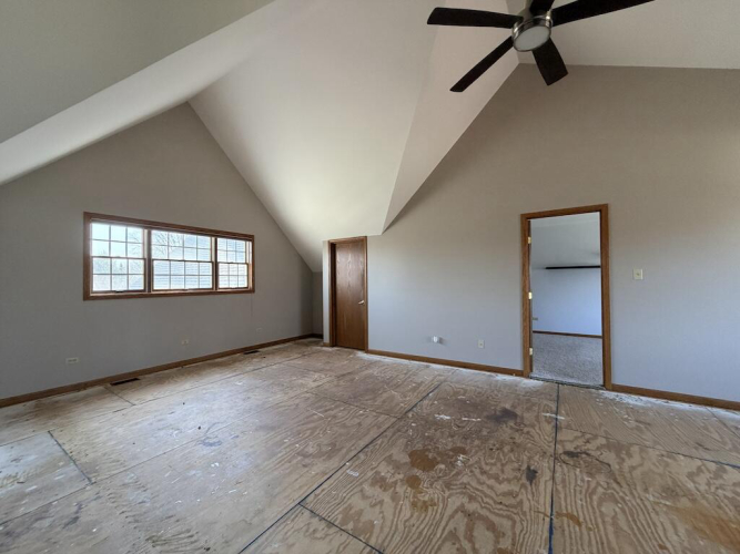 Listing Image 24