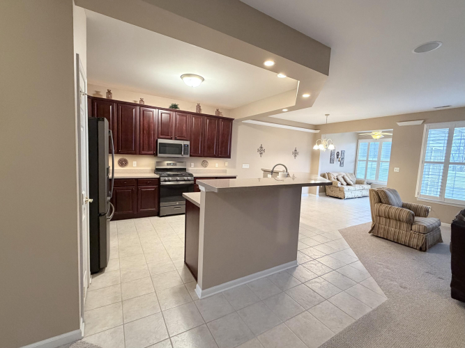 Listing Image 19