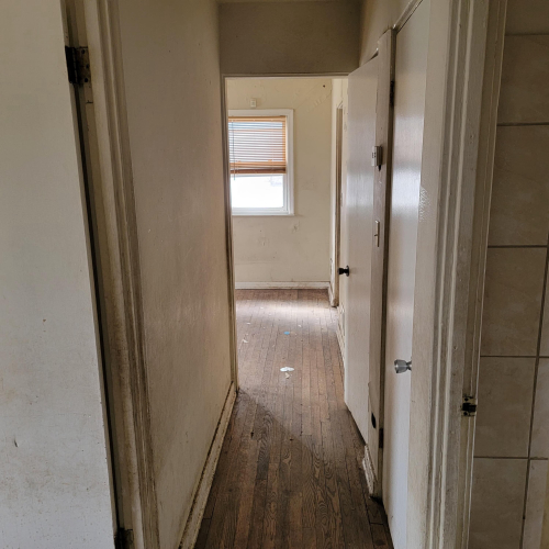Listing Image 38
