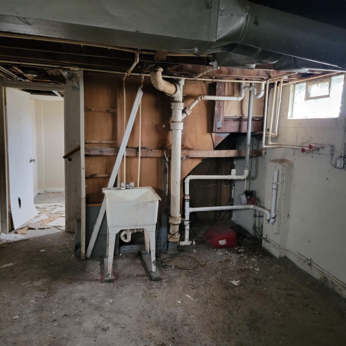 Listing Image 48