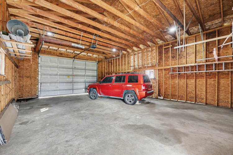 Listing Image 27