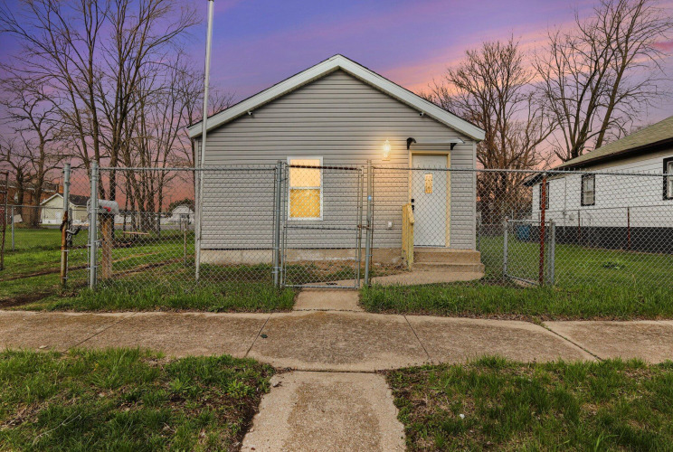 Listing Image 30