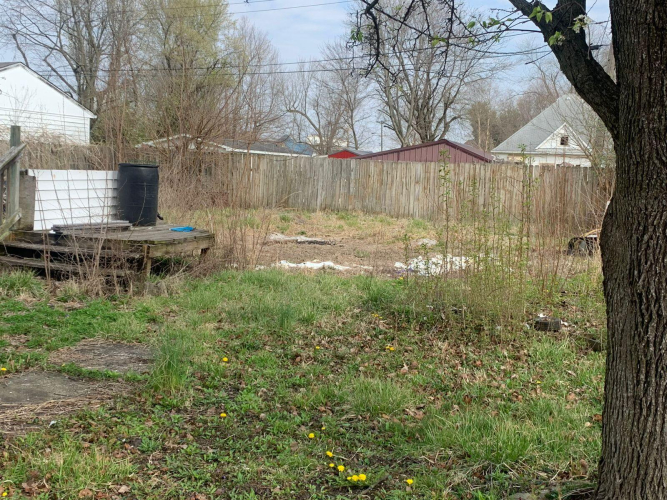 Listing Image 17