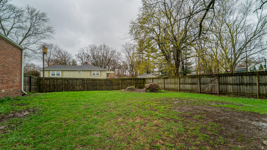 Listing Image 28