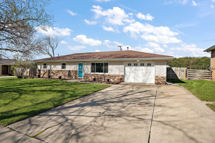 Listing Image 23