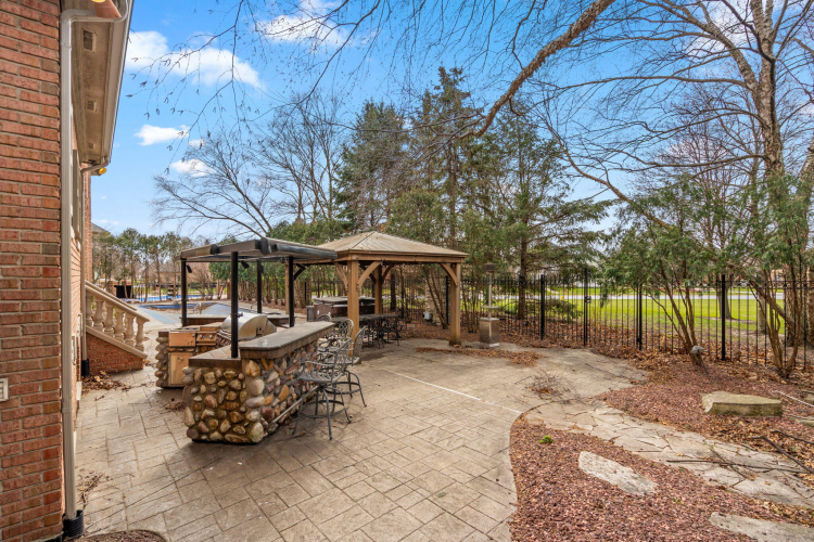 Listing Image 116