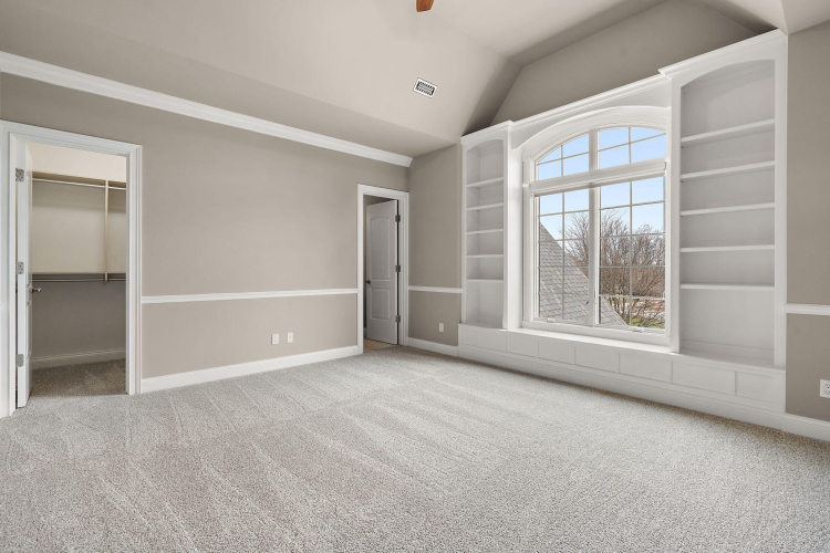Listing Image 80