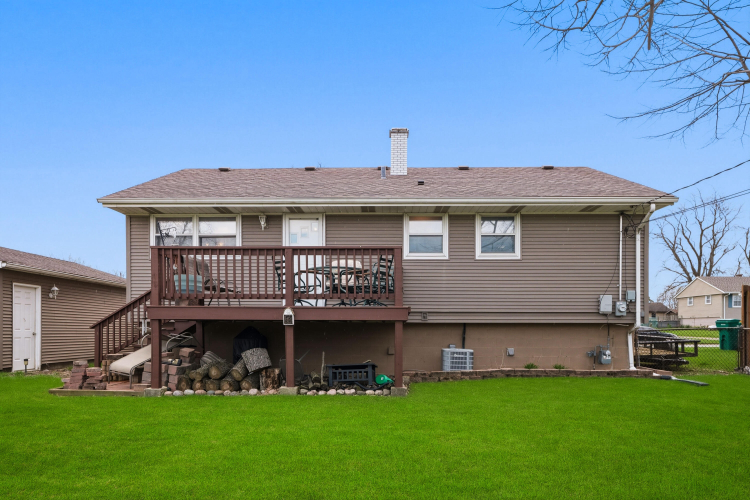 Listing Image 23