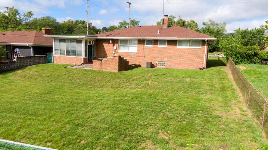 Listing Image 38