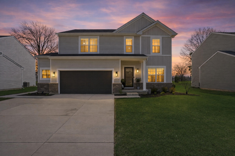 Listing Image 51
