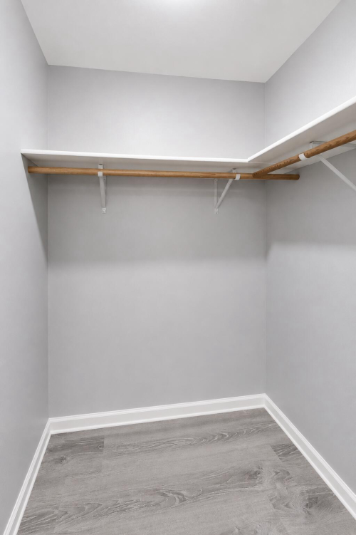 Listing Image 41