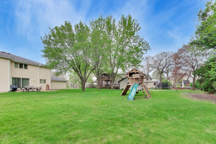 Listing Image 44