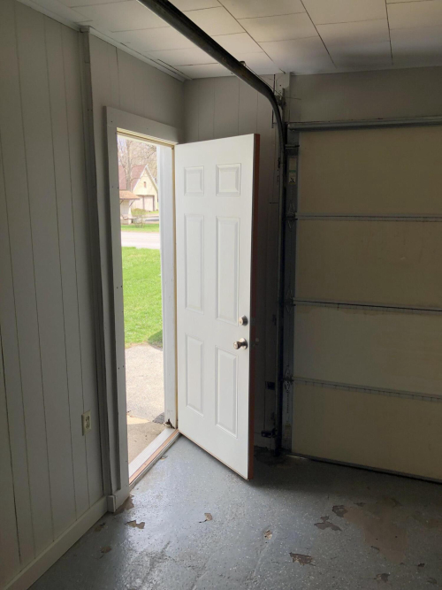 Listing Image 41