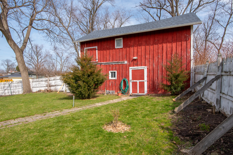 Listing Image 30