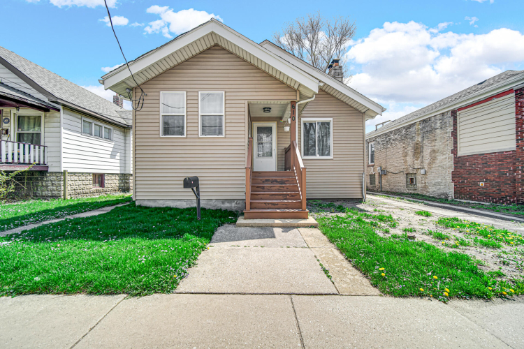 Listing Image 24