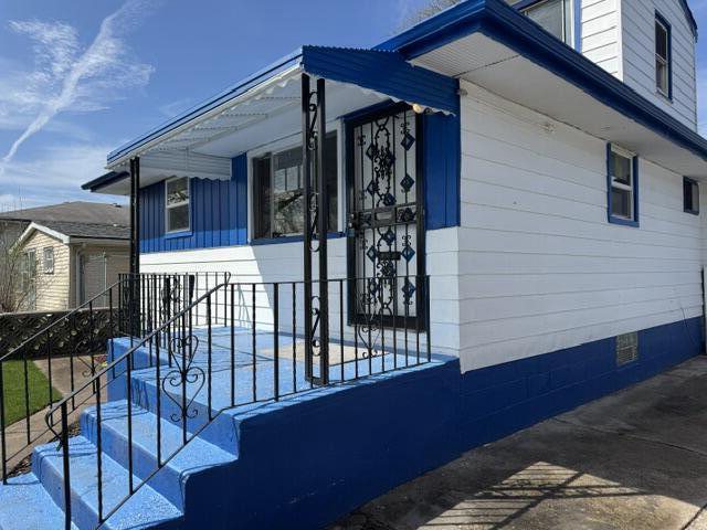 Listing Image 18
