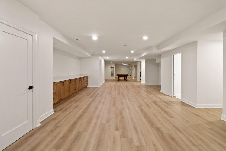 Listing Image 57