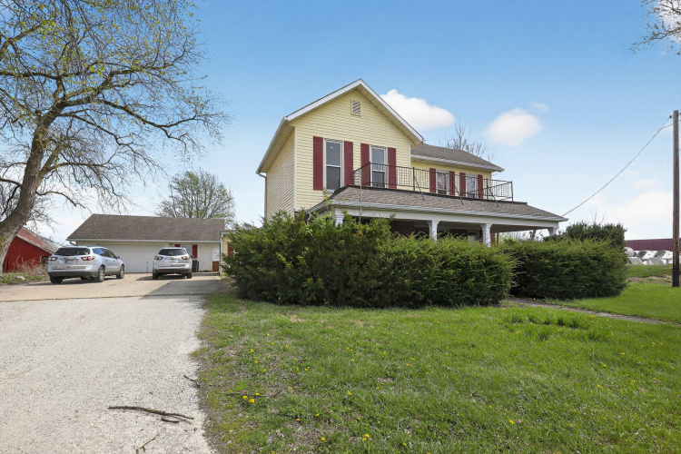 Listing Image 3