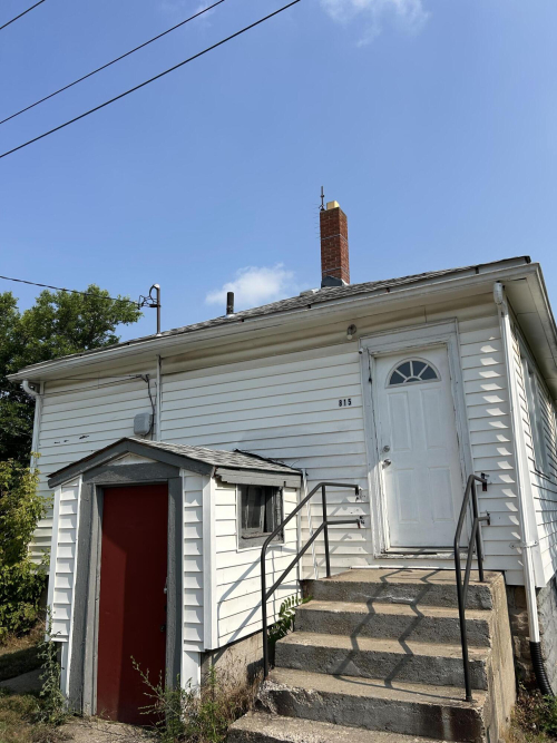 Listing Image 2