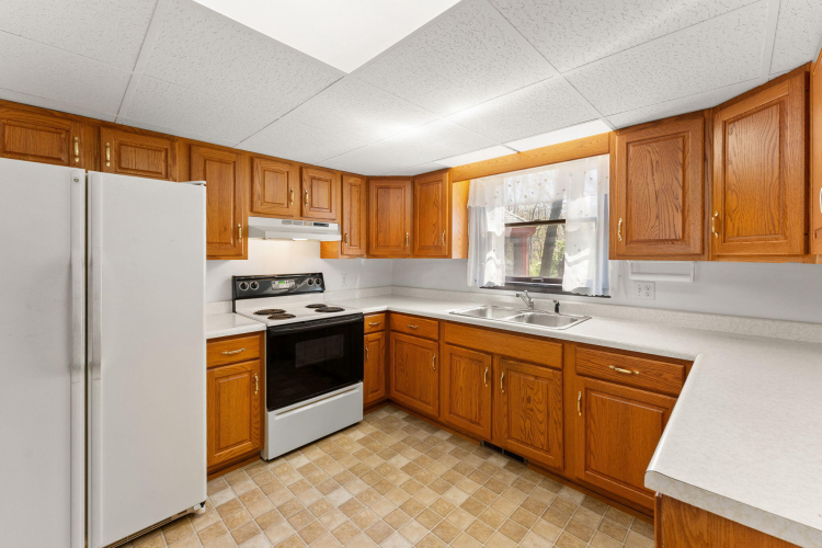 Listing Image 16
