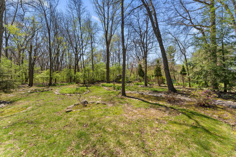 Listing Image 34