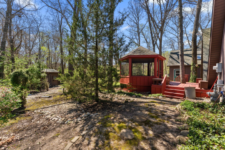 Listing Image 42
