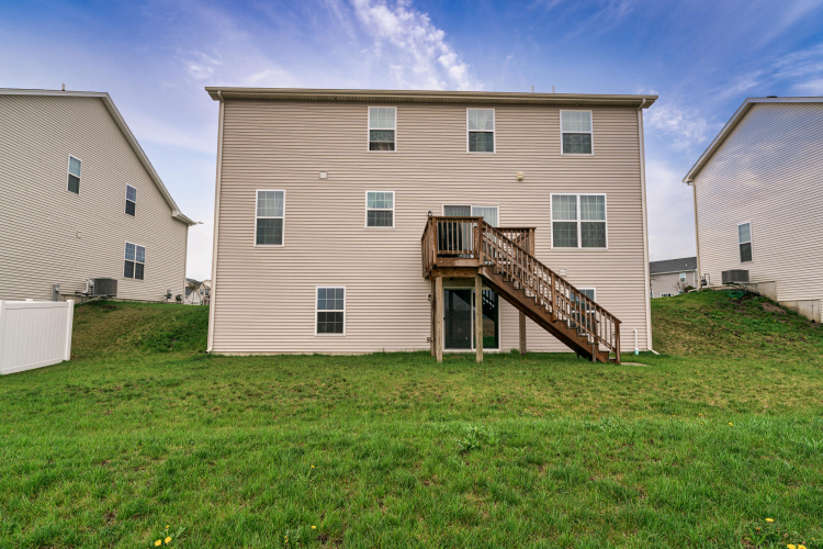 Listing Image 33