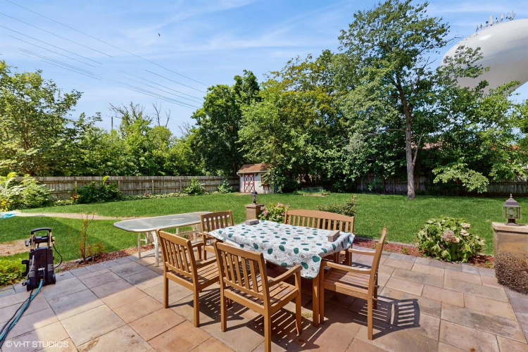 Listing Image 12