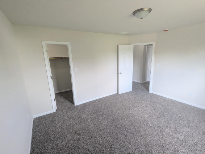 Listing Image 24