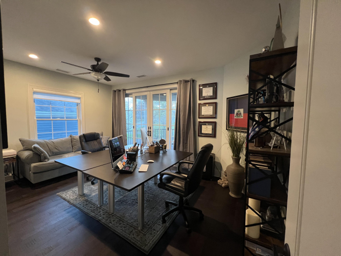 Listing Image 37