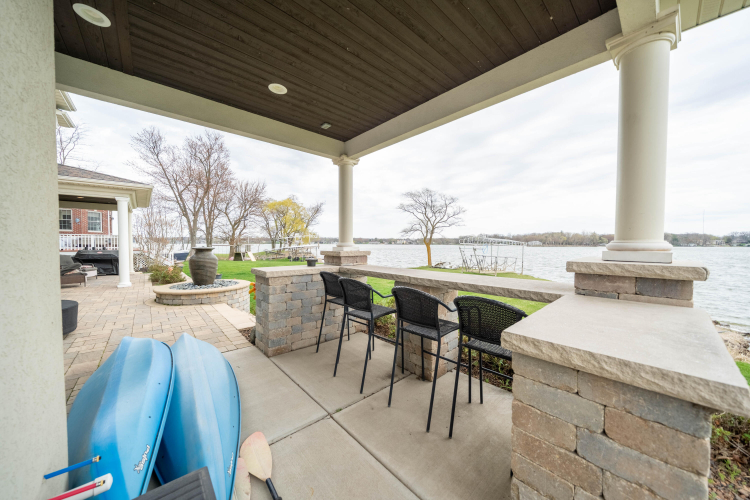 Listing Image 40