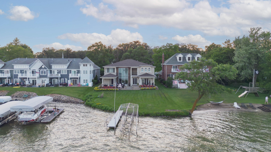 Listing Image 44
