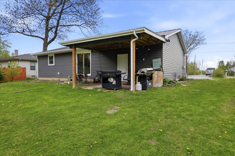 Listing Image 15