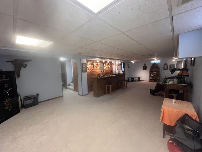 Listing Image 77