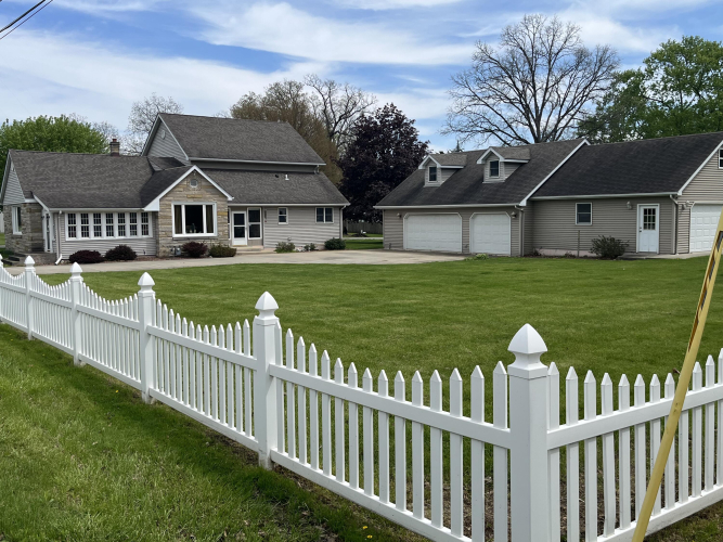 Listing Image 89