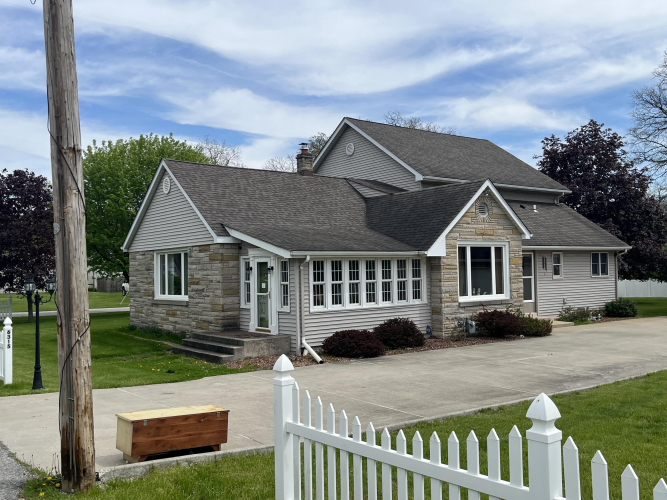 Listing Image 91