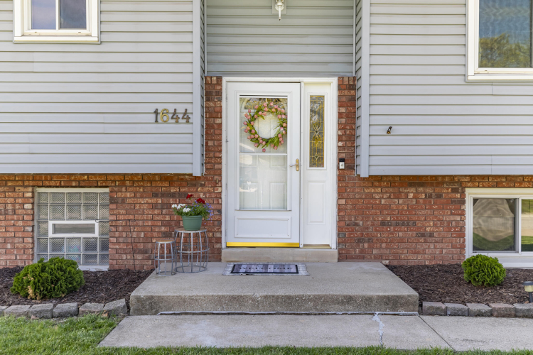 Listing Image 8