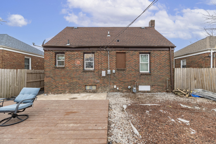 Listing Image 25