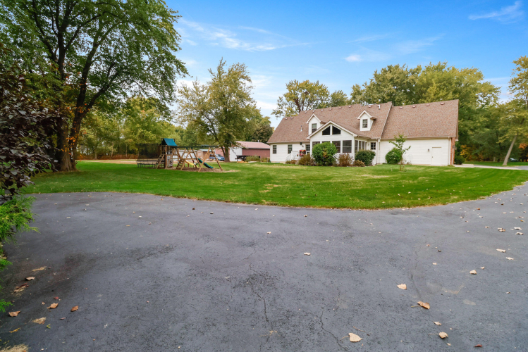 Listing Image 51