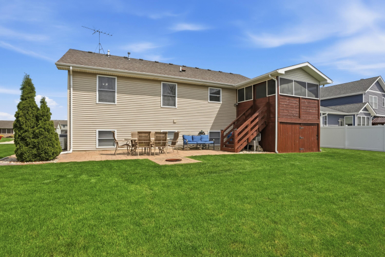 Listing Image 20