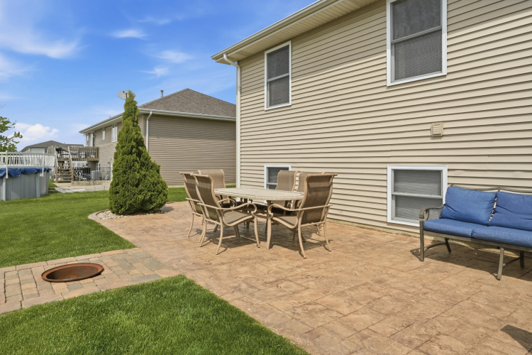 Listing Image 21