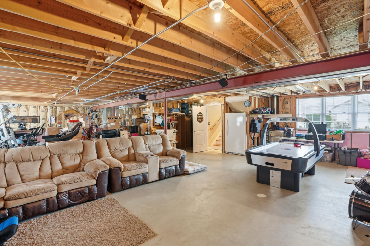 Listing Image 22