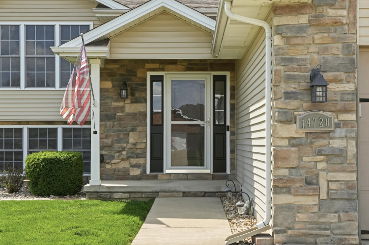 Listing Image 28