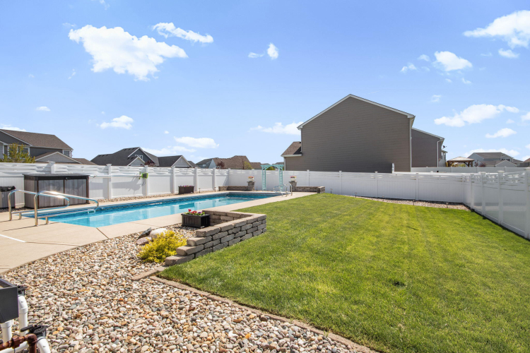 Listing Image 53