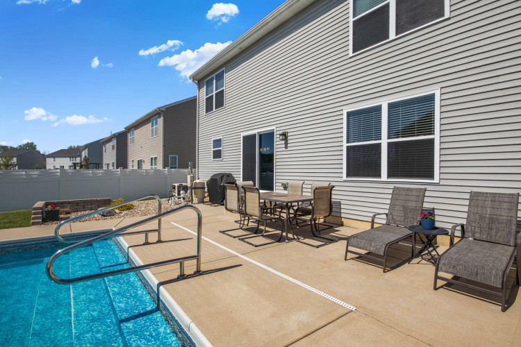 Listing Image 57